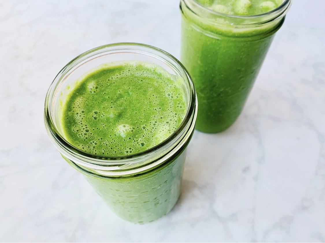 Hydrating Kale Smoothie • total body nourishment | lauren venosta